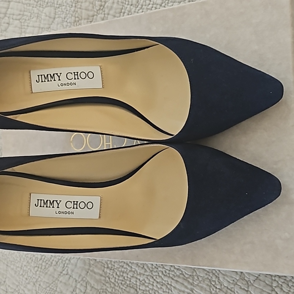 Jimmy Choo Romy navy suede pumps. Size 38 EU